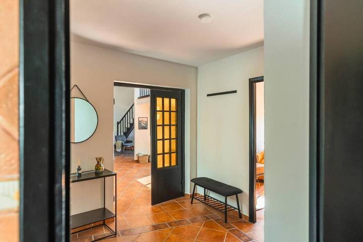 Location de vacances pour 6 personnes, avec Balcon et Terrasse ainsi que Jardin et Piscine à Alfacar - 4