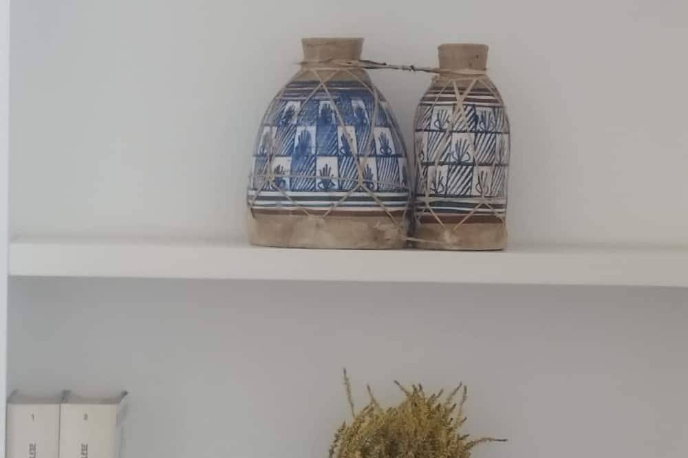 B&B Mareluce - Earth Room in Torre del Greco, Vesuvio National Park