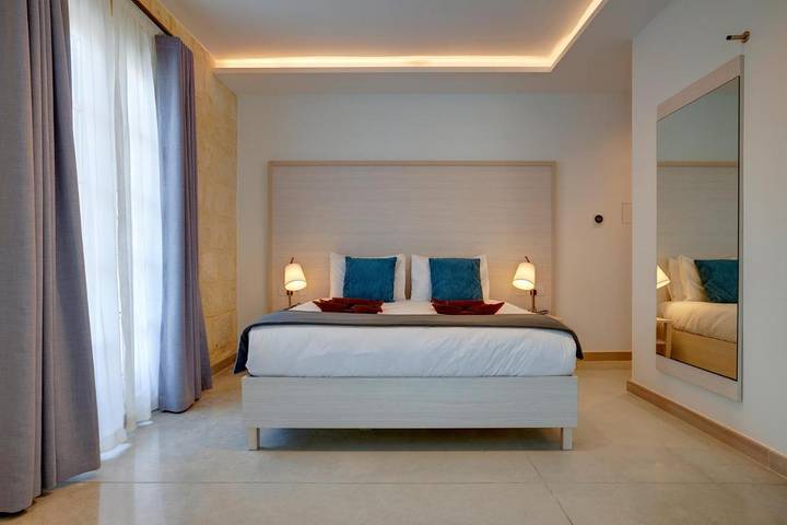 Maison d’hôte pour 3 personnes, avec jacuzzi et terrasse à San Giljan - 4