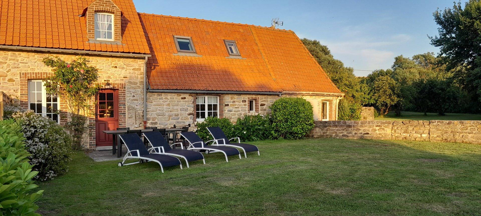 Gîte Les Hortensias - Domaine de la Ronville in Wimereux, Région de Boulogne-sur-Mer