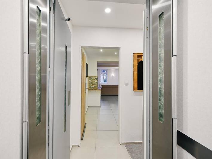 Ferienwohnung für 6 Personen, mit Whirlpool und Sauna in Karlsbad - 4