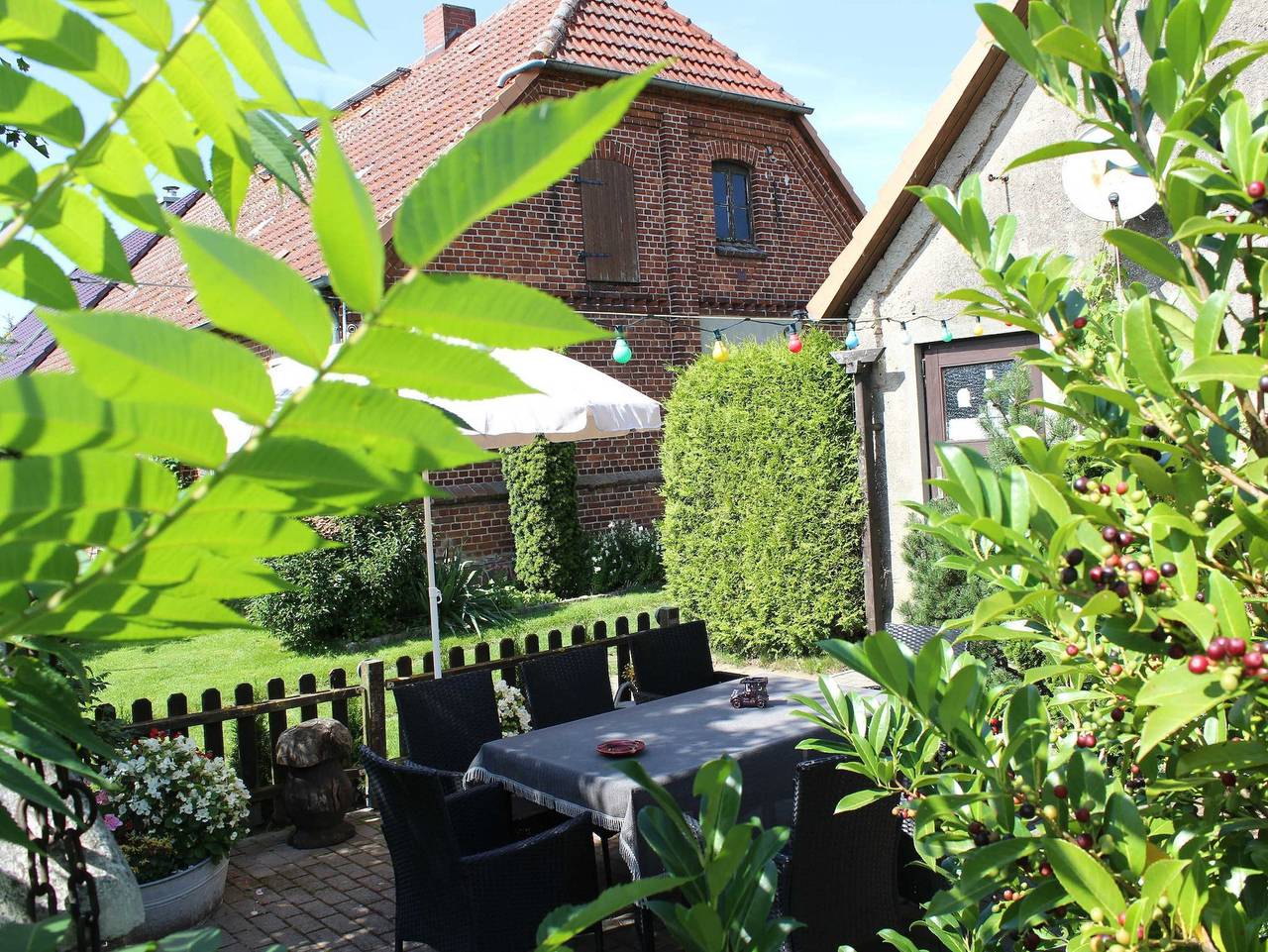 Ganze Ferienwohnung, Landhaus Gersdorf nahe Ostseebad Kühlungsborn - 3-Raum-Fewo im Landhaus Mundt (60m², max 4 Pers.) in Gersdorf, Biendorf