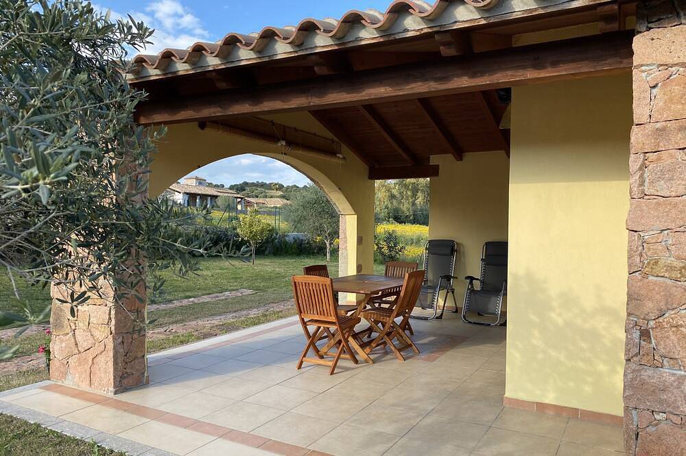 Villa Marta in Genna Spina, Castiadas