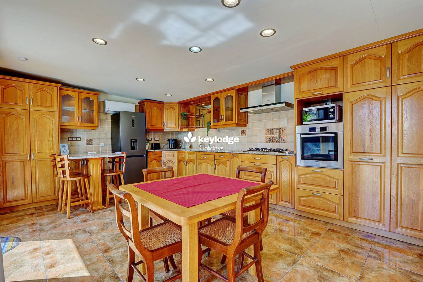 Chez Jab villa – avec piscine partagée, à 2 min de la plage de Boucan Canot in Boucan-Canot, Saint-Paul