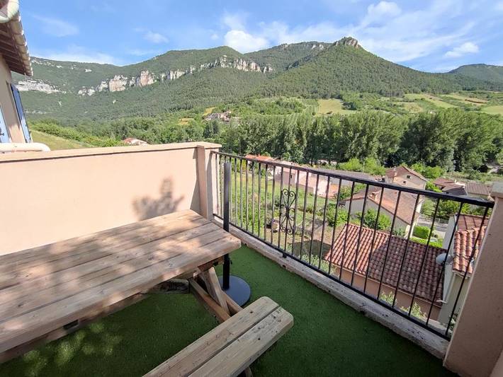 Gîte pour 6 personnes, avec vue et terrasse à Rivière-sur-Tarn - 3