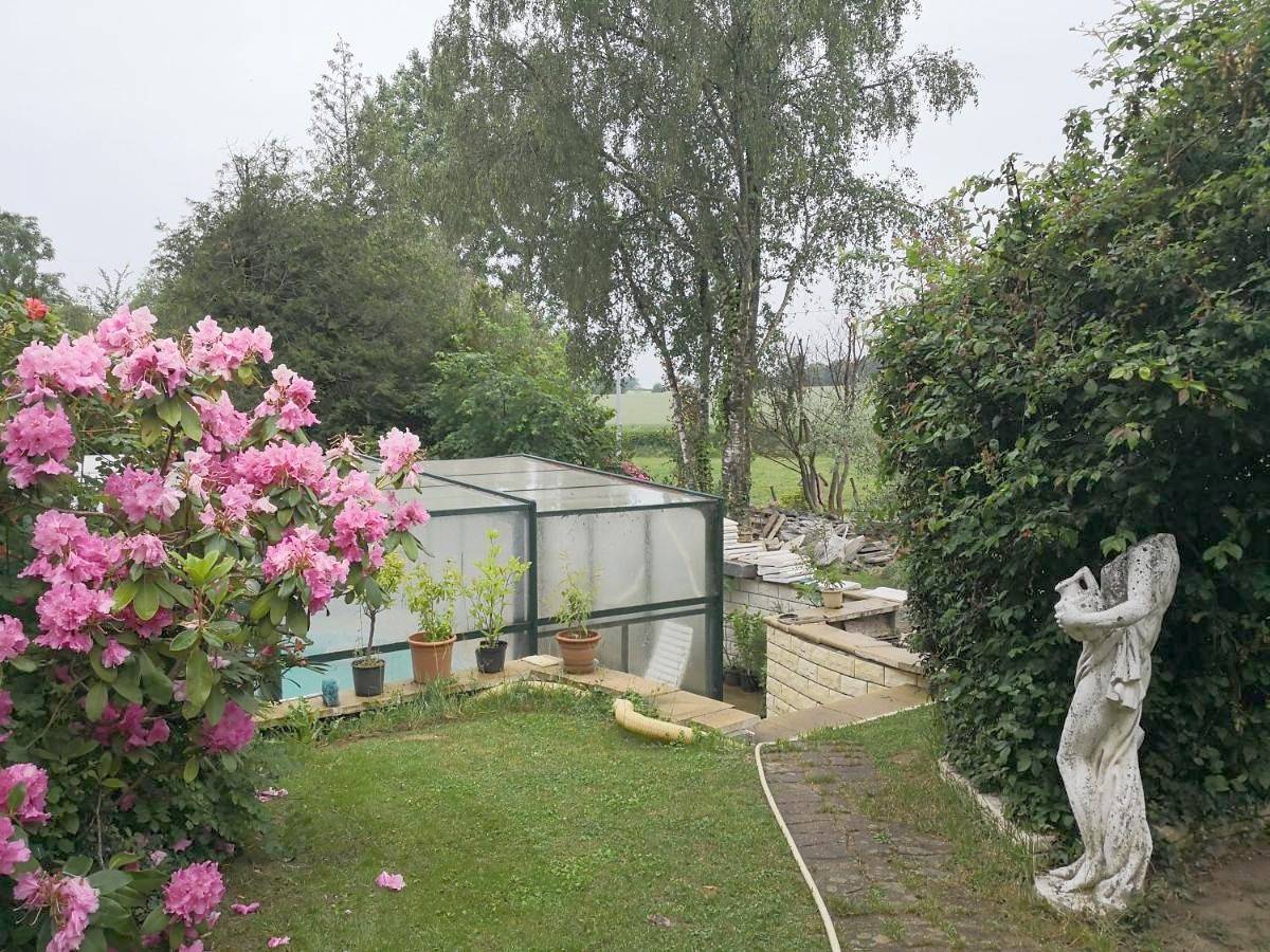 Family Room with Garden View in Azay-sur-Thouet, Deux-Sèvres