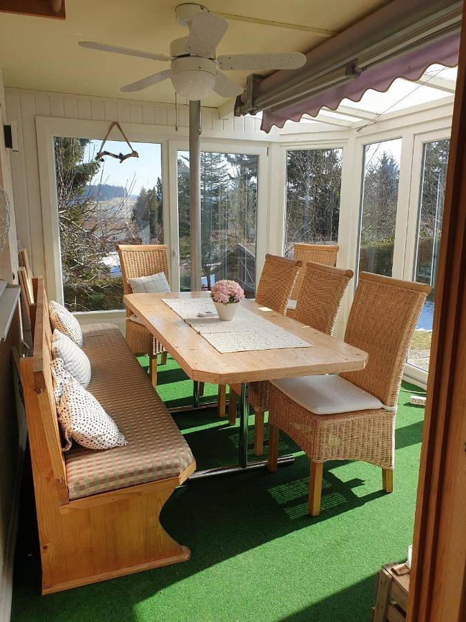 Ferienwohnung für 3 Personen, mit Terrasse und Garten sowie Ausblick in Oberreute