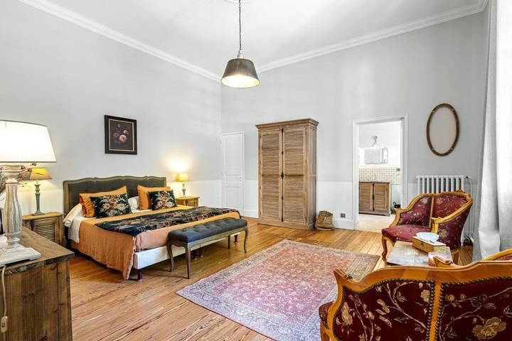 Maison d’hôte pour 2 personnes, avec piscine ainsi que jardin et vue à Saint-Martin-de-Crau