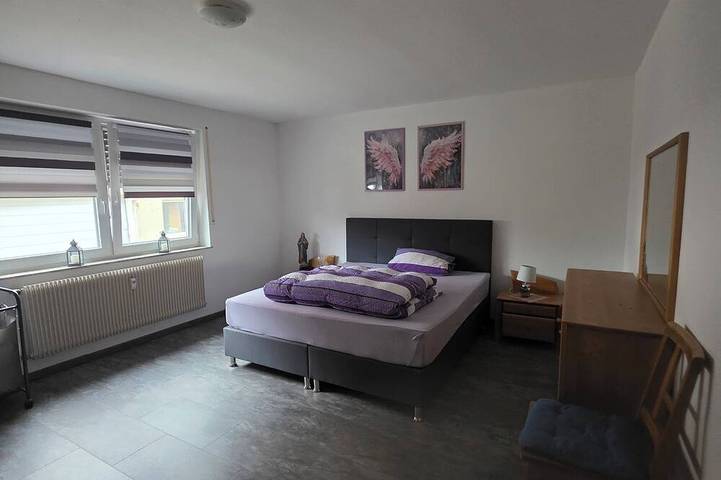 Ganze Wohnung, Gemütliche Ferienwohnung im Steigerwald in Knetzgau, Fränkisches Weinland