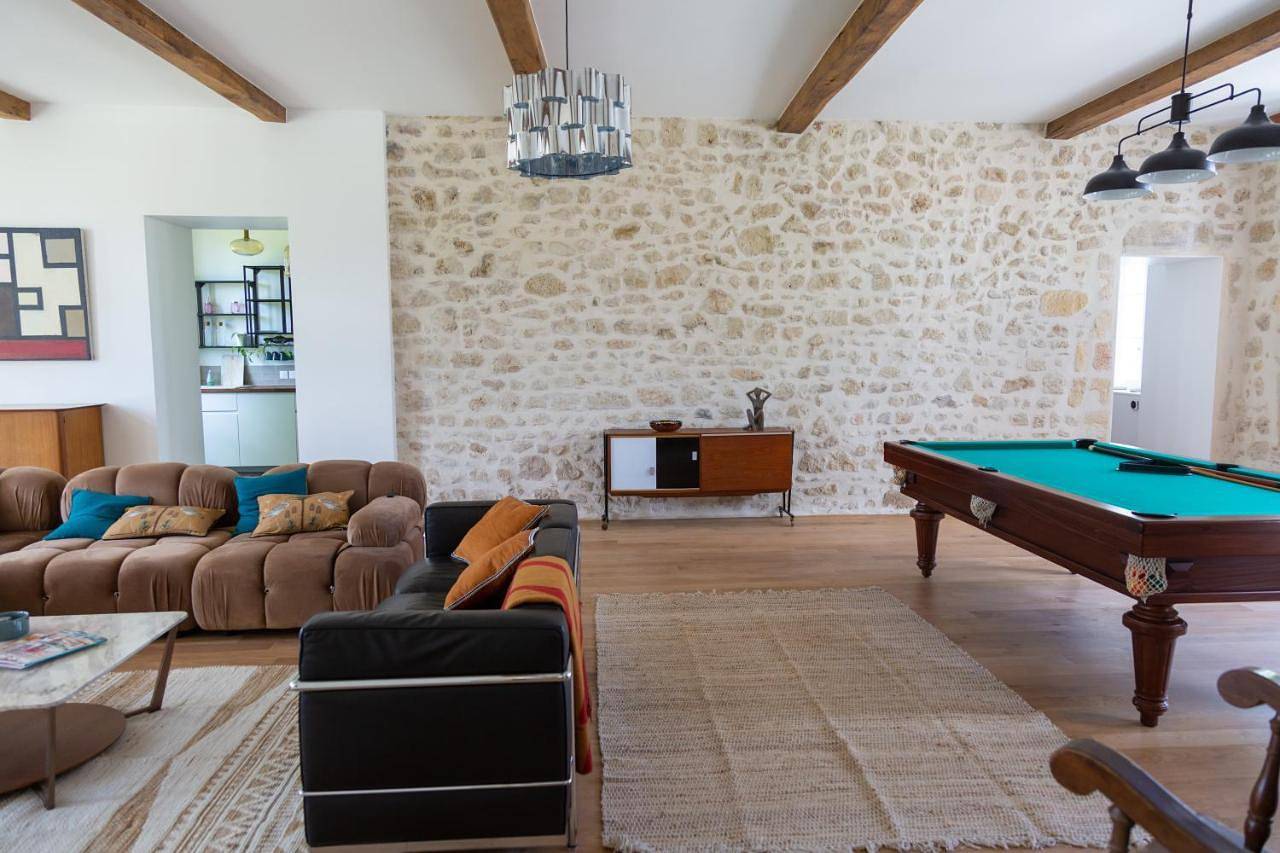 Double or Twin Room with Private Bathroom in Vertheuil, Région de Lesparre-Médoc