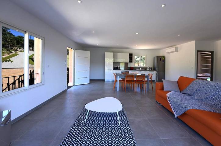 Gîte pour 4 personnes, avec terrasse et jardin, animaux acceptés dans Plage de Tenutella - 4