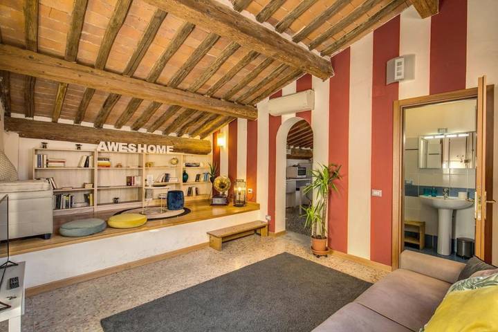 Loft per 10 persone, con Balcone e Panorama a Pisa
