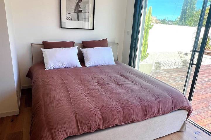 House, pool, jacuzzi 5 mins from cassis perfect for 2 couples/children in Carnoux-en-Provence, Mediterranean Coast (France)