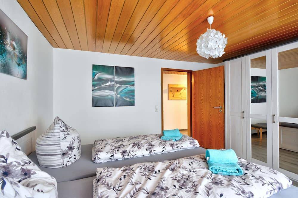 Ganze Wohnung, Ferienwohnung Born 2 in Schieder-Schwalenberg, Kreis Lippe