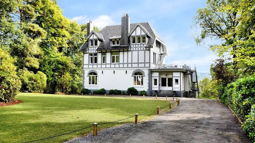 Maison de vacances pour 24 personnes, avec jardin et balcon ainsi que sauna et jacuzzi - 1