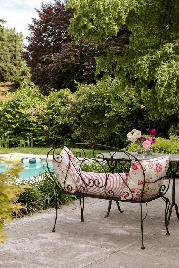 Agriturismo per 8 persone, con panorama e piscina nonché giardino e terrazza a Sona