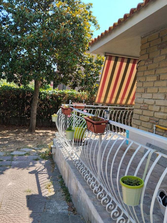 Gîte pour 4 personnes, avec jardin à Bracciano - 2