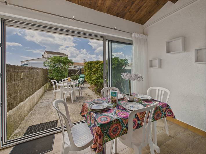 Studio pour 5 personnes, avec terrasse et jardin - 1
