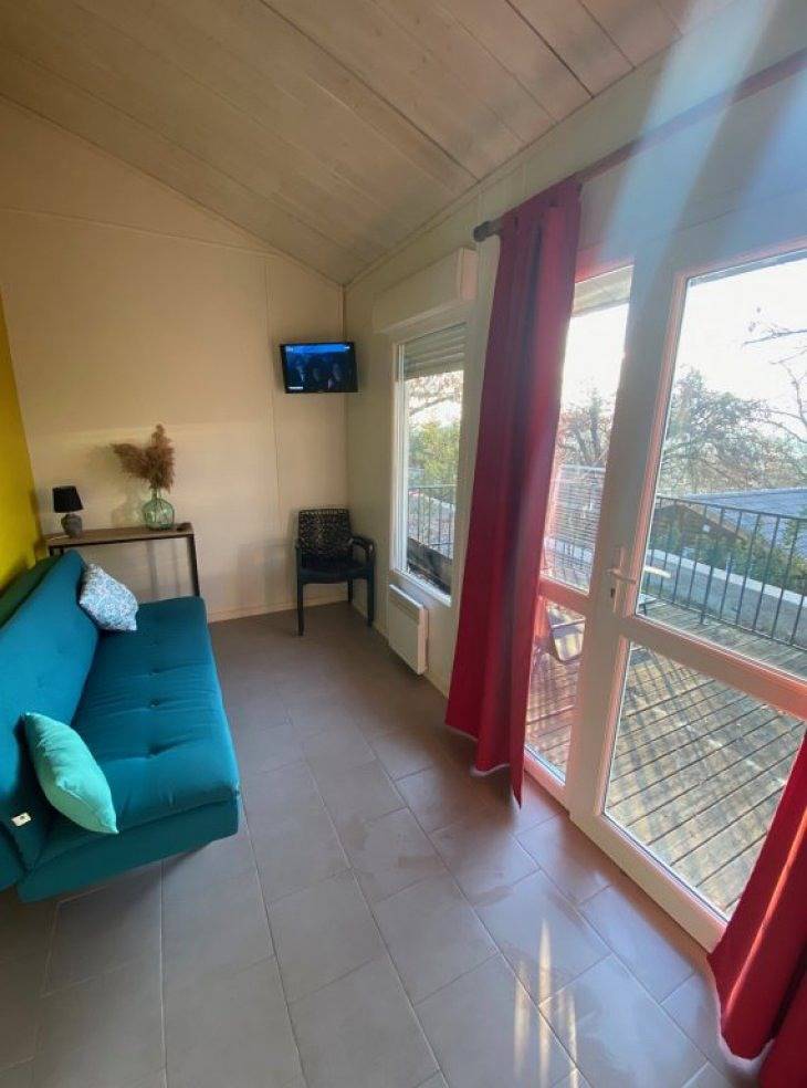 Chalet Le Cabanon - Rev'ô Thijol Vacances in Saint-Alban-Auriolles, Ardèche