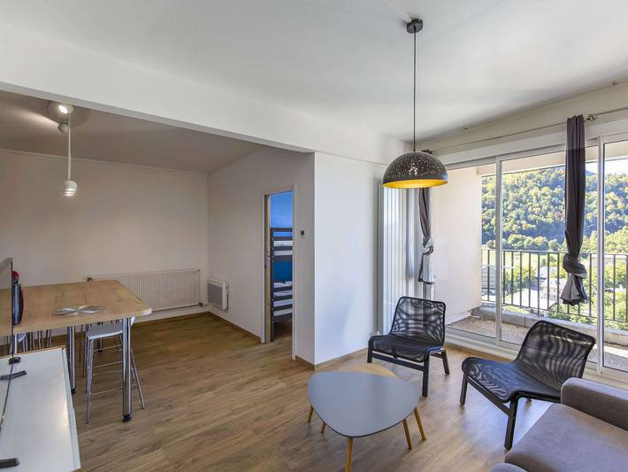 Gîte pour 8 personnes, avec terrasse dans Office De Tourisme Gourette - 3