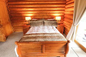 Log Cabin for 8 People in Tattershall, Lincolnshire, Photo 2