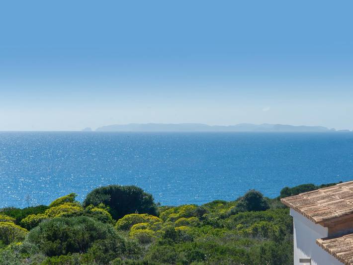 Ferienhaus für 6 Personen, mit Meerblick und Terrasse sowie Garten und Pool in Cala Figuera