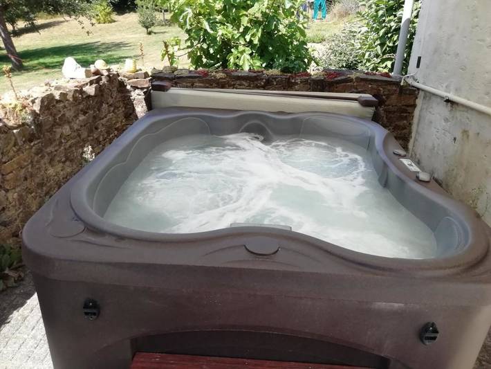 Maison de campagne pour 4 personnes, avec Jacuzzi ainsi que Terrasse et Jardin dans Tinchebray-Bocage - 2