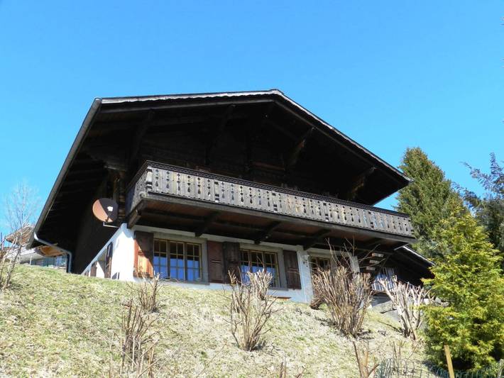 Gîte pour 5 personnes, avec balcon à Saanen - 2
