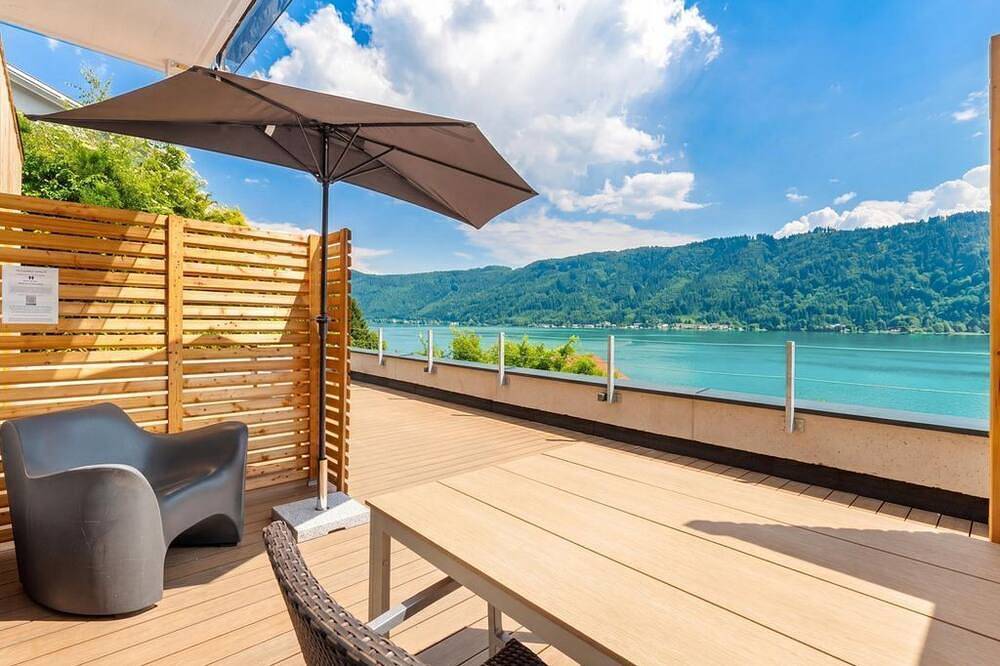 Ganze Wohnung, 2er Seeblick Studio mit Terrasse - Lake Lodge Ossiacher See in Treffen am Ossiacher See, Gerlitzen