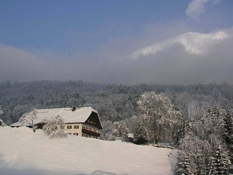 Nichtraucherhaus Flatscherhof - Ferienwohnung-5 Personen, 80qm,  3 Schlafzimmer, 2 Bäder,  Balkon, Alleinlage mit Bergblick in Bad Reichenhall, Berchtesgadener Alpen