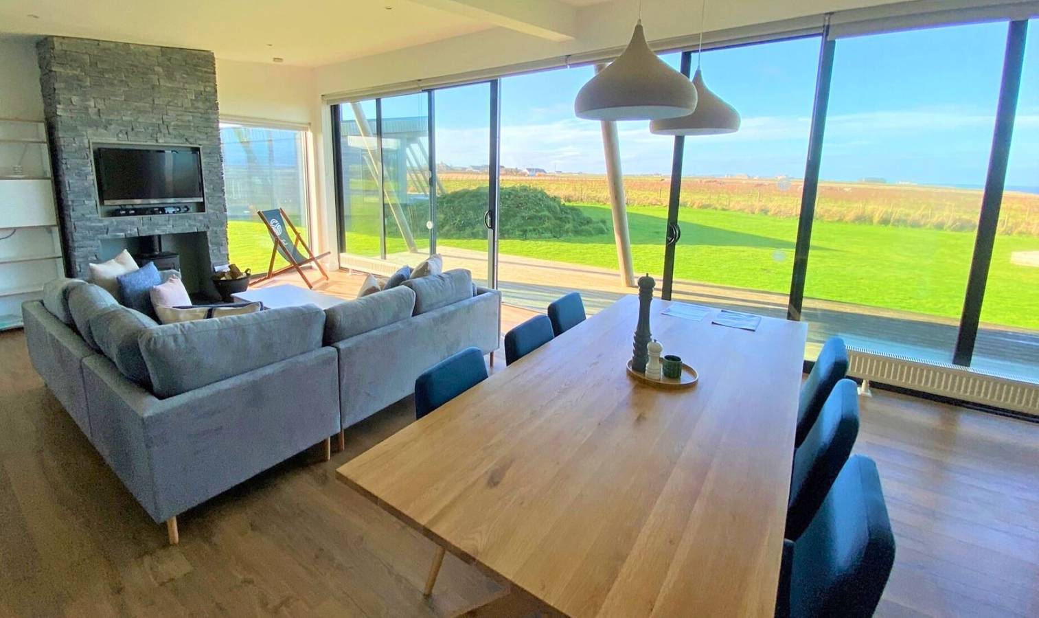 Jog  Lodge 19 - 3 Bed Sea View in Highlands
