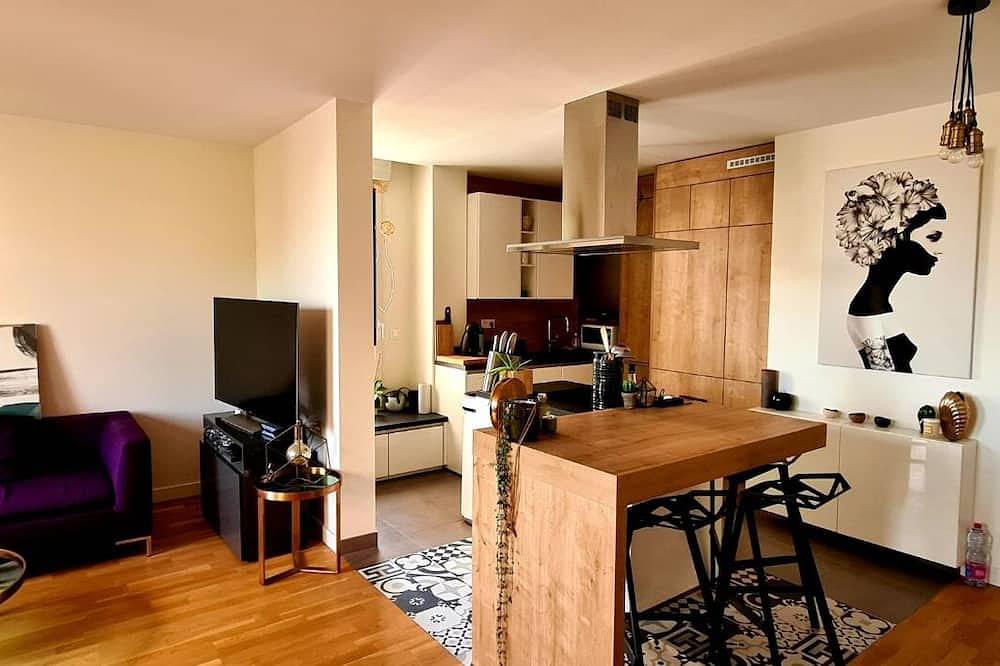 Entire apartment, Large, pleasant duplex apartment on top floor in Clamart, Hauts-de-Seine