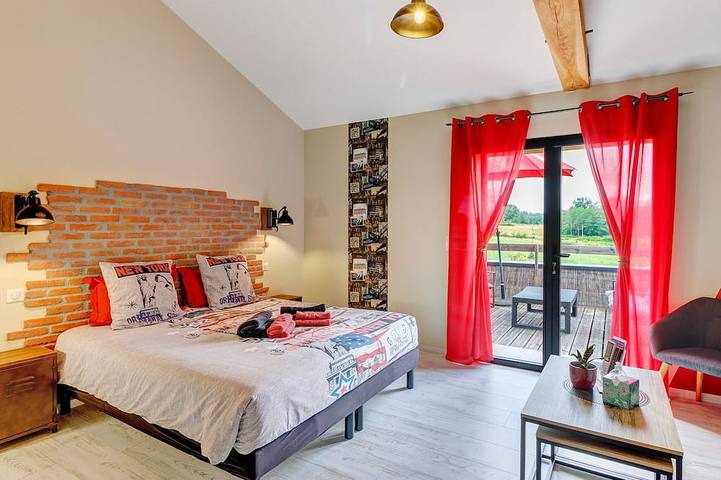 Chambre d’hôte pour 4 personnes, avec Jardin ainsi que Piscine et Sauna à Belvès