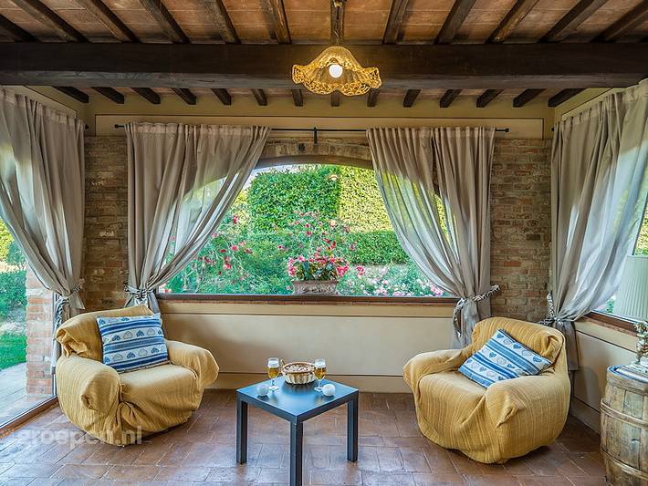 Location de vacances pour 16 personnes, avec Balcon/Terrasse et Terrasse ainsi que Jardin et Piscine à Montaione - 4