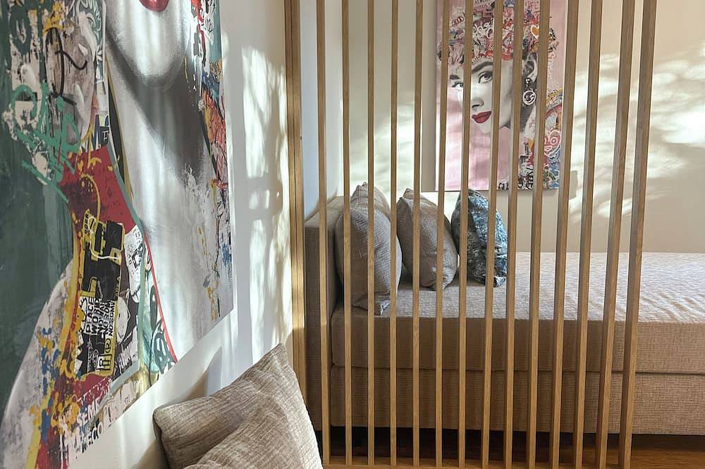 Ganze Wohnung, \"Three\" - Premium Apartments Seekirchen, modern und zentral, Seenähe in Seekirchen am Wallersee, Bezirk Salzburg-Umgebung