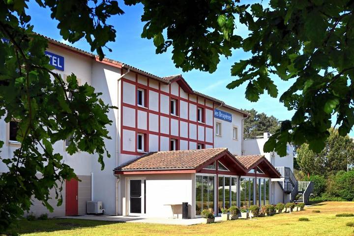 Hôtel pour 4 personnes, avec jardin