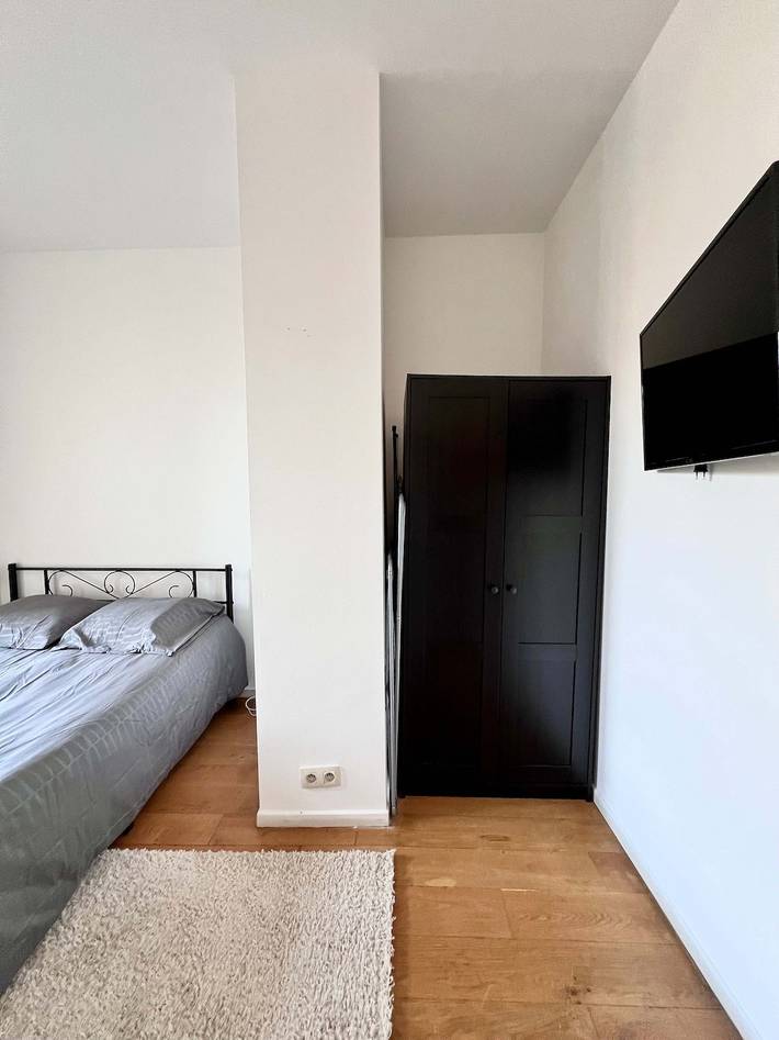 Appartamento intero, Brussels Family & Group Stay near Midi Station of Brussels| Up to 9 Guests in Anderlecht, Fiandre
