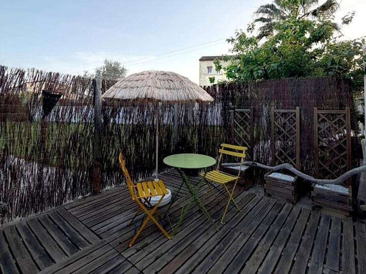 Double Room with Private Bathroom in Le Cailar, Côte méditerranéenne (France)