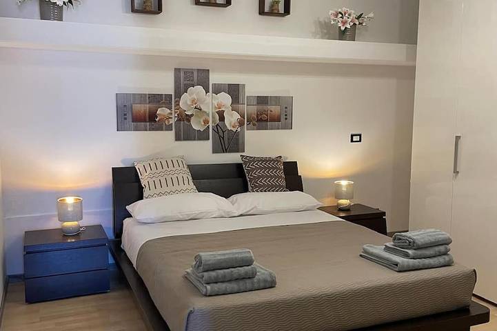 Apartamento entero, Casa Lily is a cozy house in the hills with a view of the sea. in San Bartolomeo al Mare, Riviera di Ponente