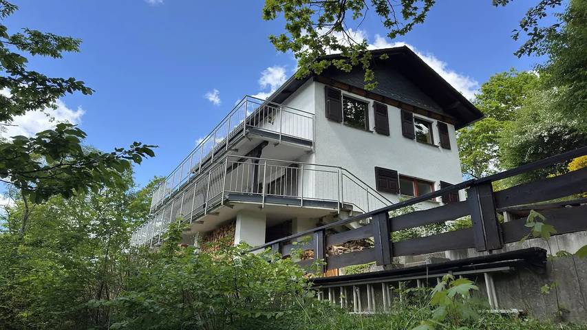 Ferienhaus für 6 Personen, mit Terrasse in Hatzfeld