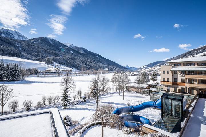 Hotel für 4 Personen, mit Sauna und Garten sowie Ausblick und Pool, kinderfreundlich in Sillian - 2