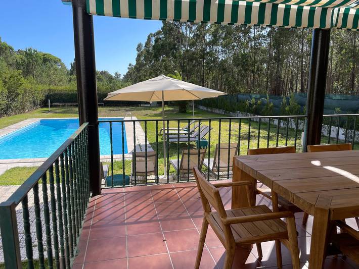 Cottage 'Casa Dos Pinheiros' with Private Pool, Wi-Fi and Air Conditioning in Costa Alentejana