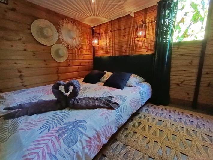 Camping pour 2 personnes, avec piscine ainsi que jardin et jacuzzi sur l' Île de la Réunion - 3