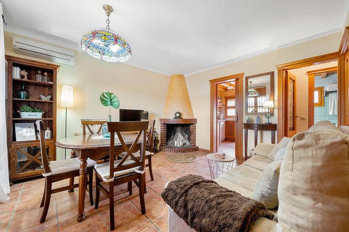 Casa de vacaciones 'La Casita' con terraza privada, Wi-Fi y aire acondicionado in Albiñana, Penedes DO