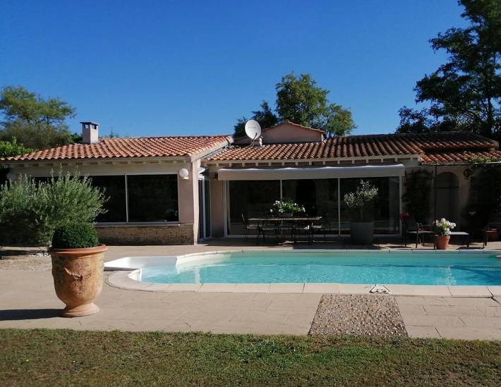 Maison de vacances pour 4 personnes, avec vue ainsi que piscine et jardin