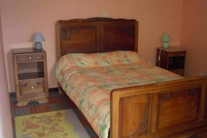 Gîte pour 4 personnes, avec terrasse à La Chapelle-aux-Choux - 3