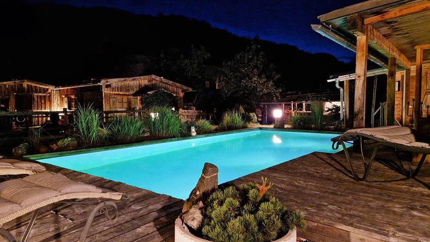 Ferienwohnung für 2 Personen, mit Pool und Sauna sowie Terrasse und Garten, mit Haustier im Ostallgäu