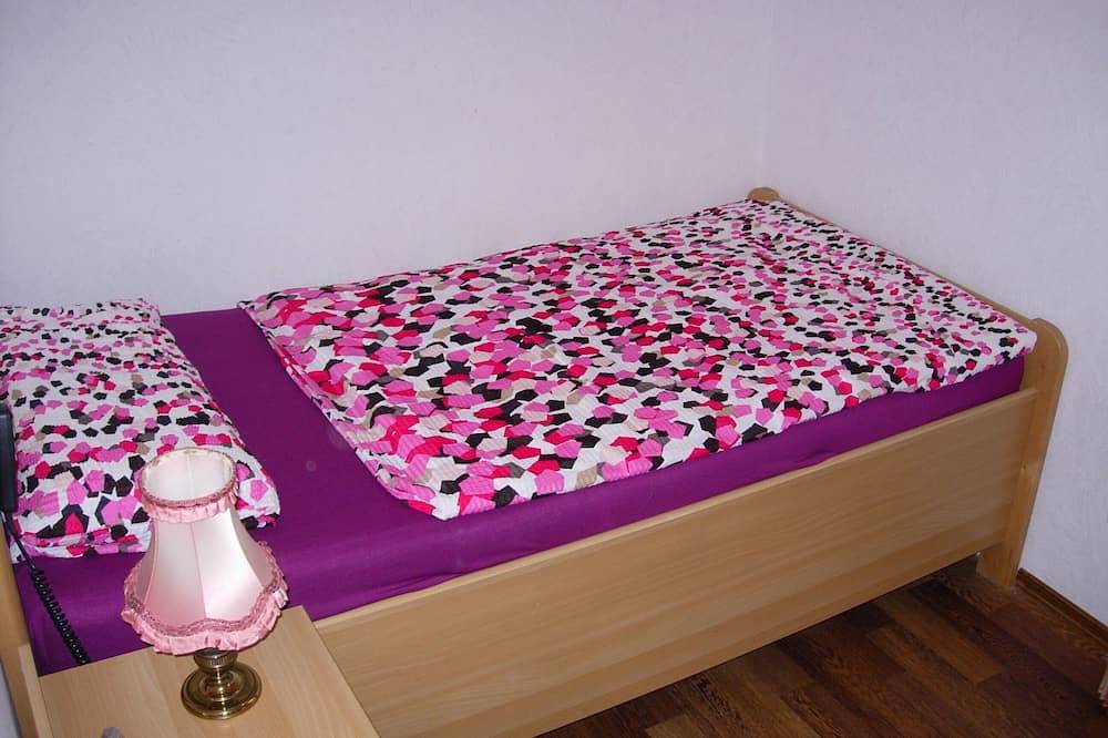 Apartamento entero, Acogedor apartamento en las afueras de Berlín. in Glien, Ruppiner Seenland