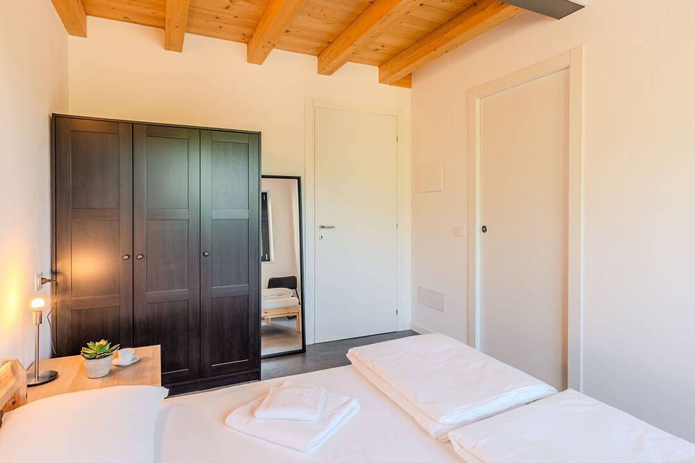 Geheel appartement, Camping Turisport in Dervio, Westelijke Orobie-Alpen