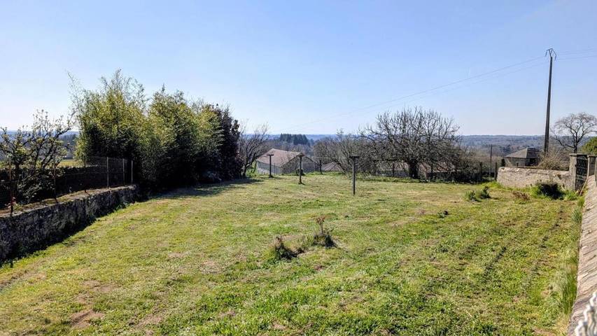 Location de vacances pour 5 personnes, avec jardin à Dournazac - 3
